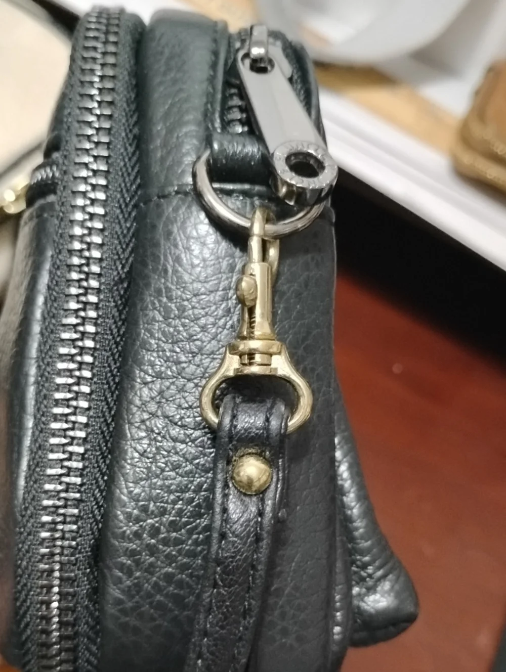 PI UNCLE‎ Black Urban Aesthetic Versatile Leather Wristlet Crossbody Bag